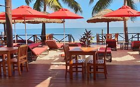 Ramada Suites By Wyndham Wailoaloa Beach Fiji